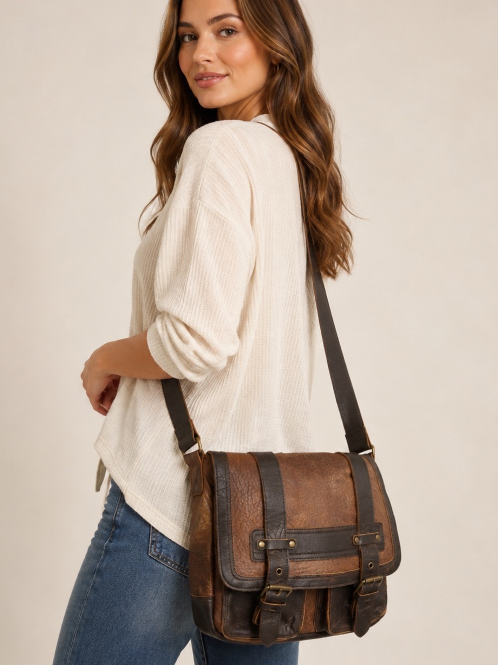 Mo & Co Brown Leather Crossbody Messenger Bag